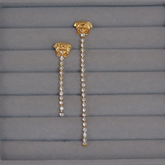 NWOT Crystal Stud Earring Pair With Offset Length - Picture 1 of 4